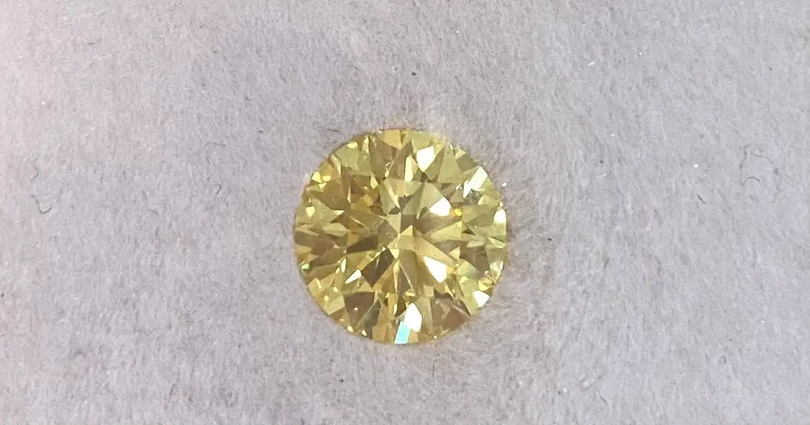 Fancy yellow lab-grown diamond